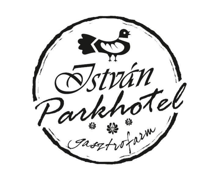 Istvan Parkhotel Es Gasztrofarm Sormás エクステリア 写真